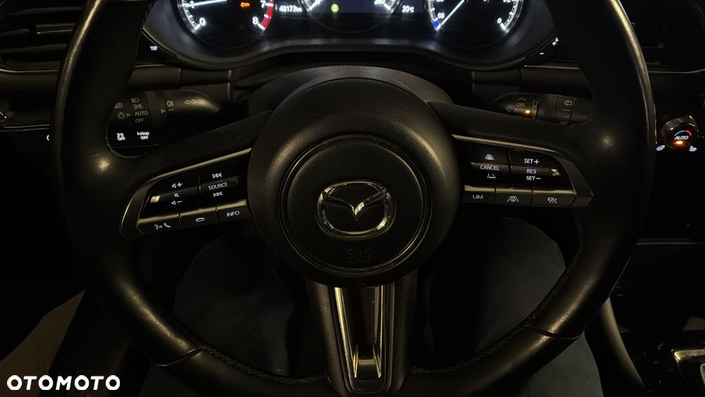 Mazda 3 2.0 mHEV Hikari - 14