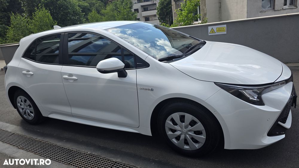 Toyota Corolla 1.8 HSD Business - 2