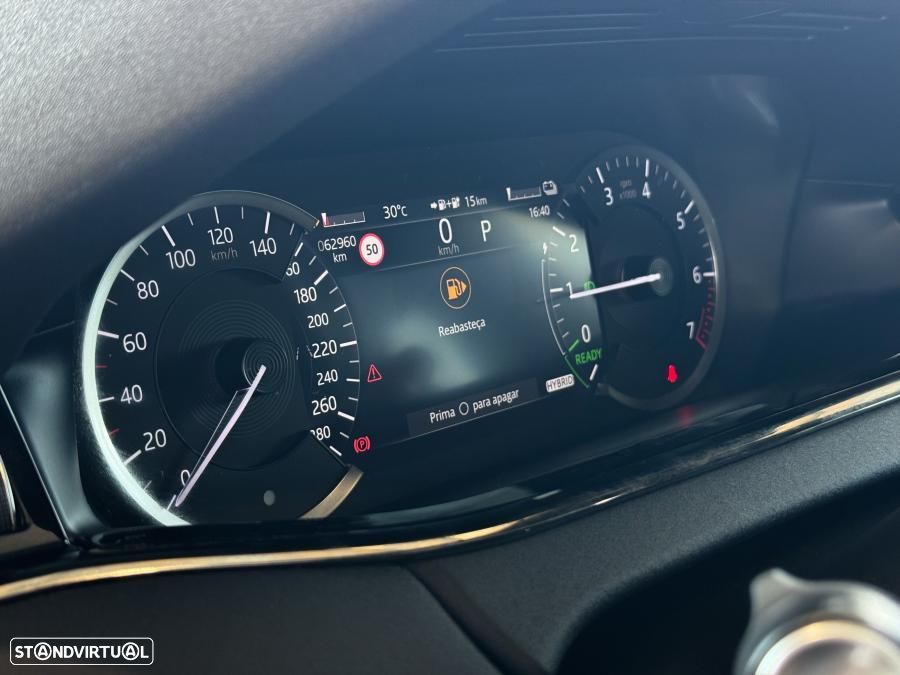 Land Rover Range Rover Evoque P300e R-Dynamic - 27