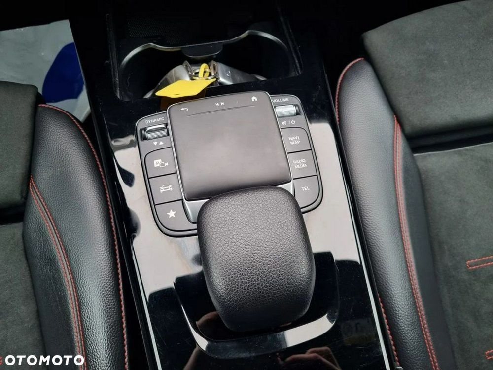 Mercedes-Benz Klasa A 200 d 8G-DCT AMG Line - 27