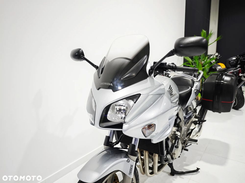 Honda CBF - 19