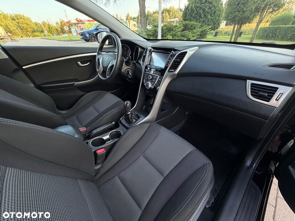 Hyundai i30 1.4 Trend - 34