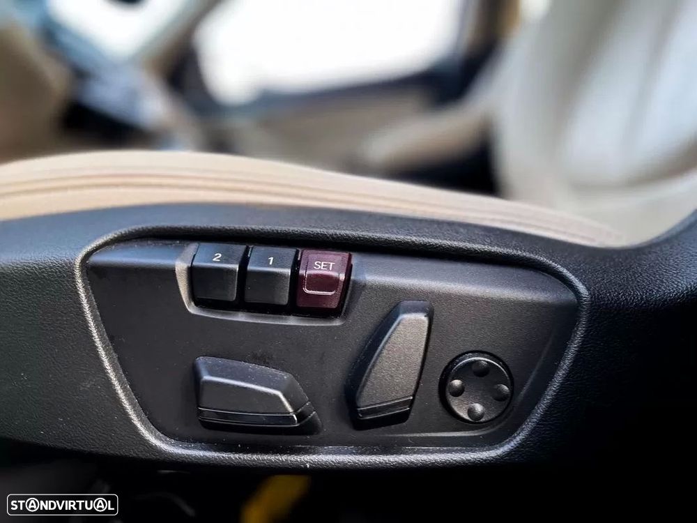 BMW X1 - 13