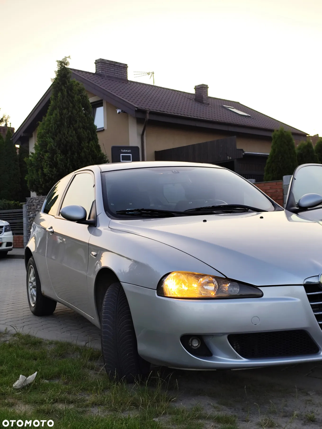 Alfa Romeo 147 1.9 JTD 8V Impression - 3