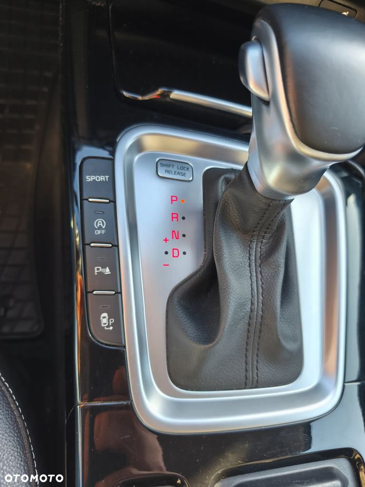 Kia Ceed 1.4 T-GDI L Business Line Plus DCT - 15