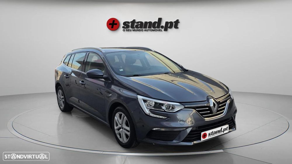 Renault Mégane Sport Tourer - 7