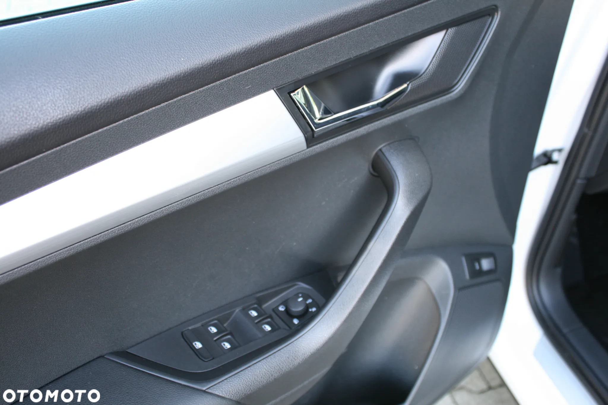 Skoda Karoq 1.0 TSI 4x2 Ambition - 18