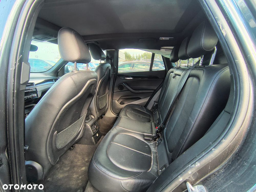 BMW X1 - 13