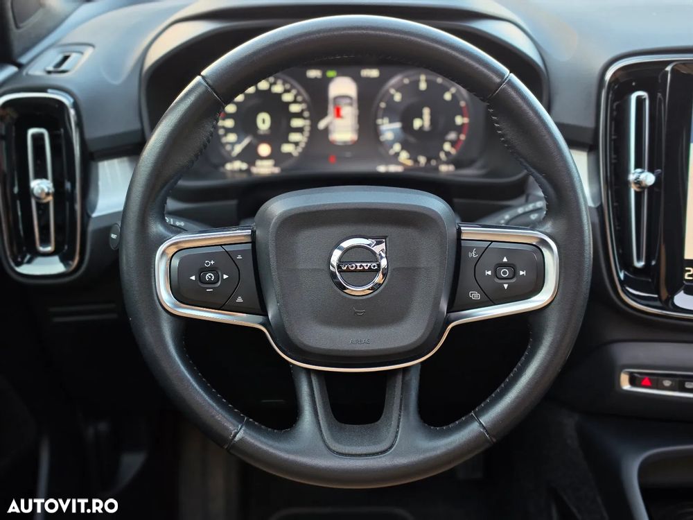 Volvo XC 40 D4 AWD Geartronic Inscription - 7