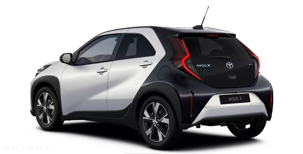 Toyota Aygo X Hybrid 1.5 Style e-CVT - 3