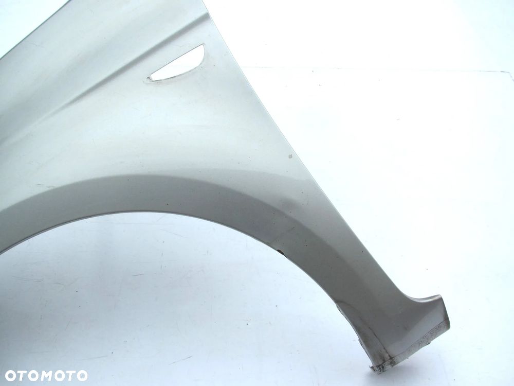 HYUNDAI i20 2008 - 2012 błotnik LEWY ORYGINAŁ - 7