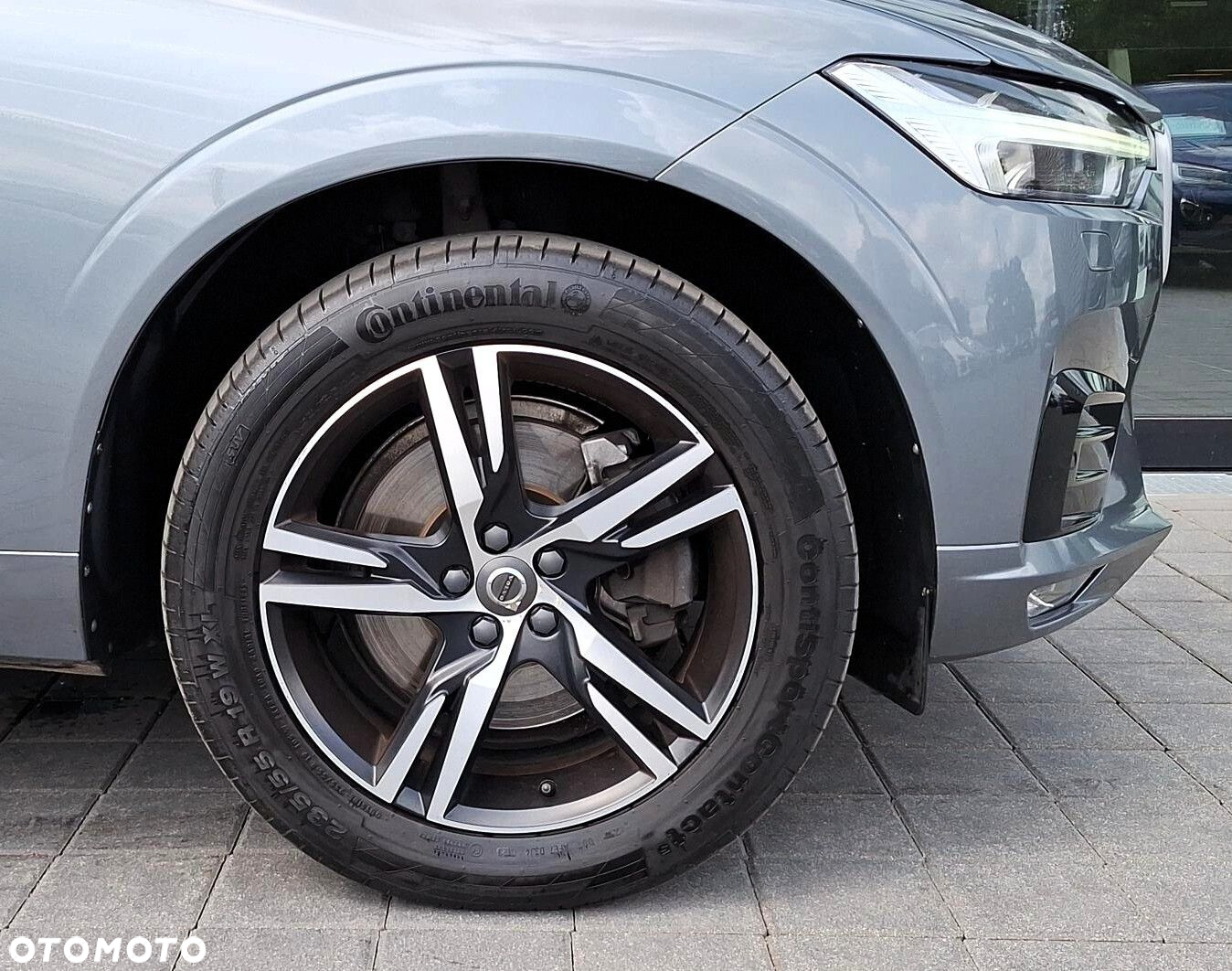 Volvo XC 60 D5 AWD R-Design - 32