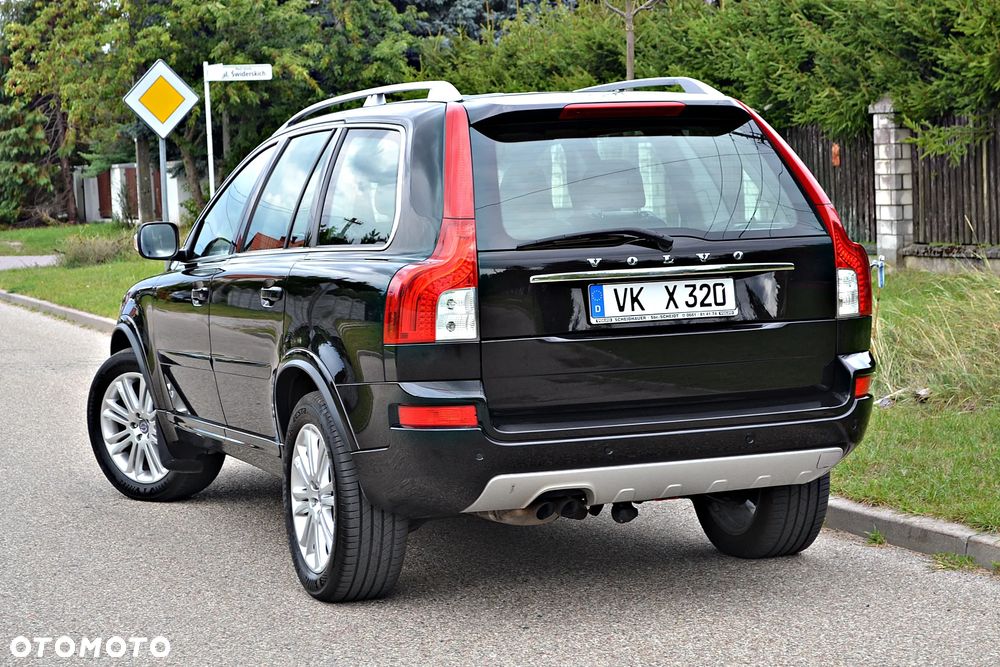 Volvo XC 90 D5 AWD Geartronic Momentum - 10