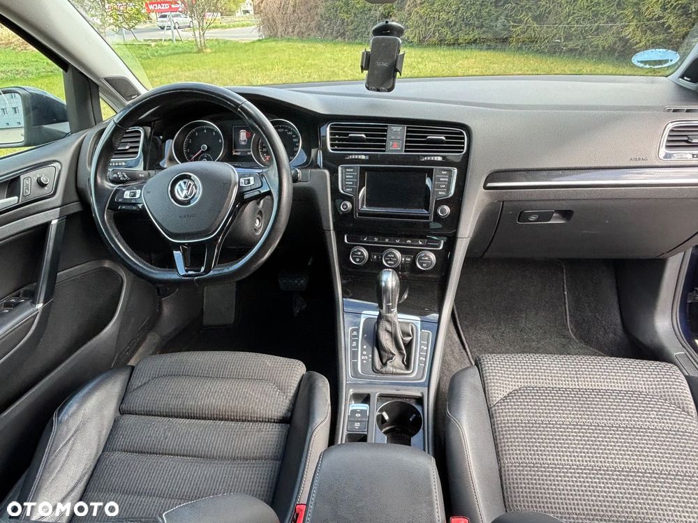 Volkswagen Golf 1.4 TSI BlueMotion Technology DSG Highline - 4