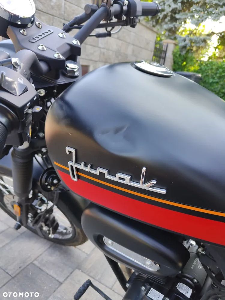 Junak M12 - 5