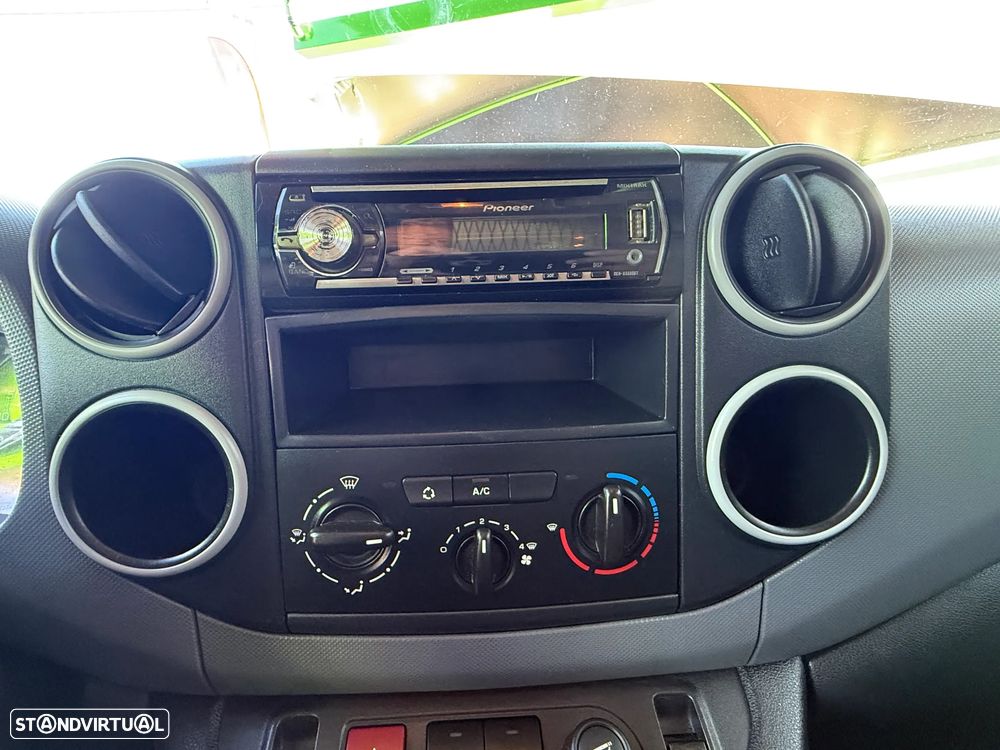 Citroën BERLINGO 1.6 HDI 3L - 21