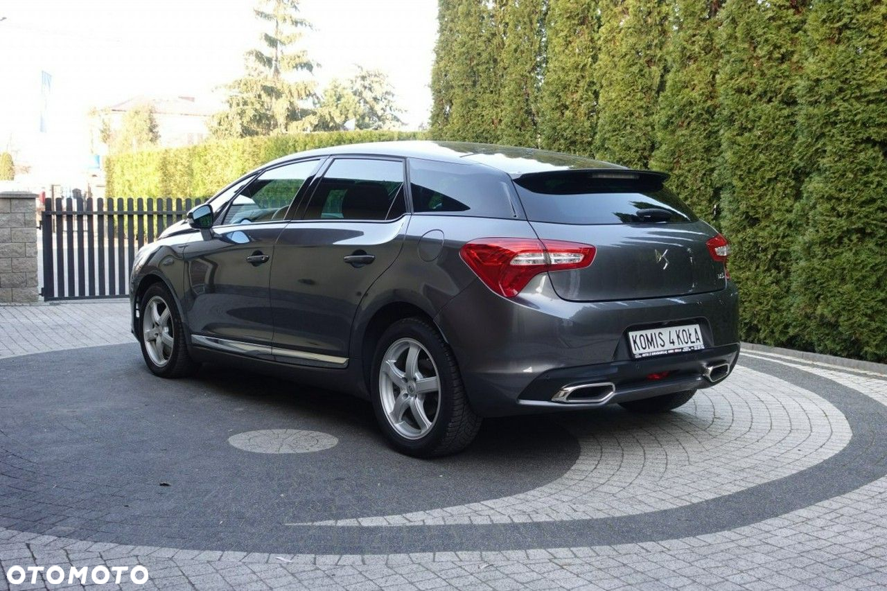 Citroën DS5 - 5