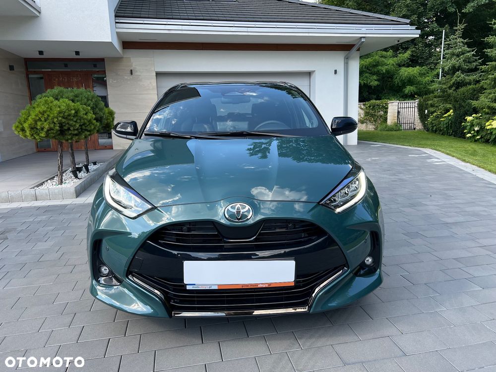 Toyota Yaris Hybrid 1.5 Executive - 4