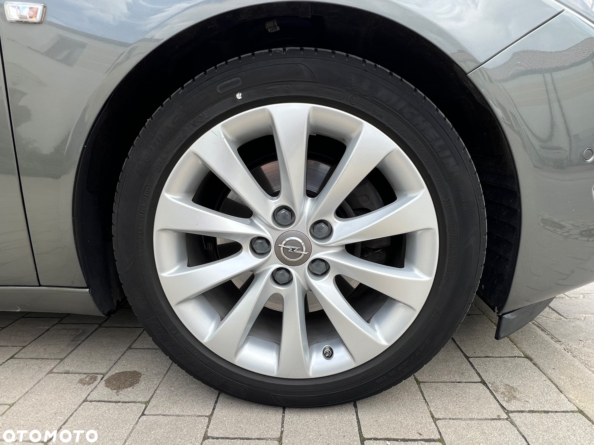 Opel Insignia - 26