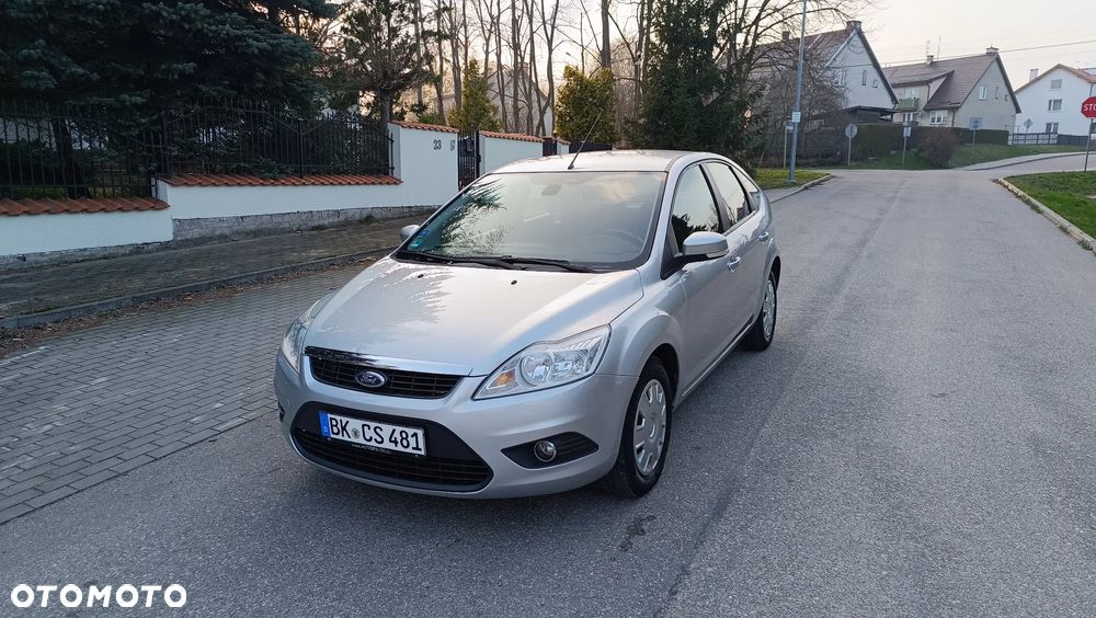 Ford Focus 1.6 16V Style+ - 2