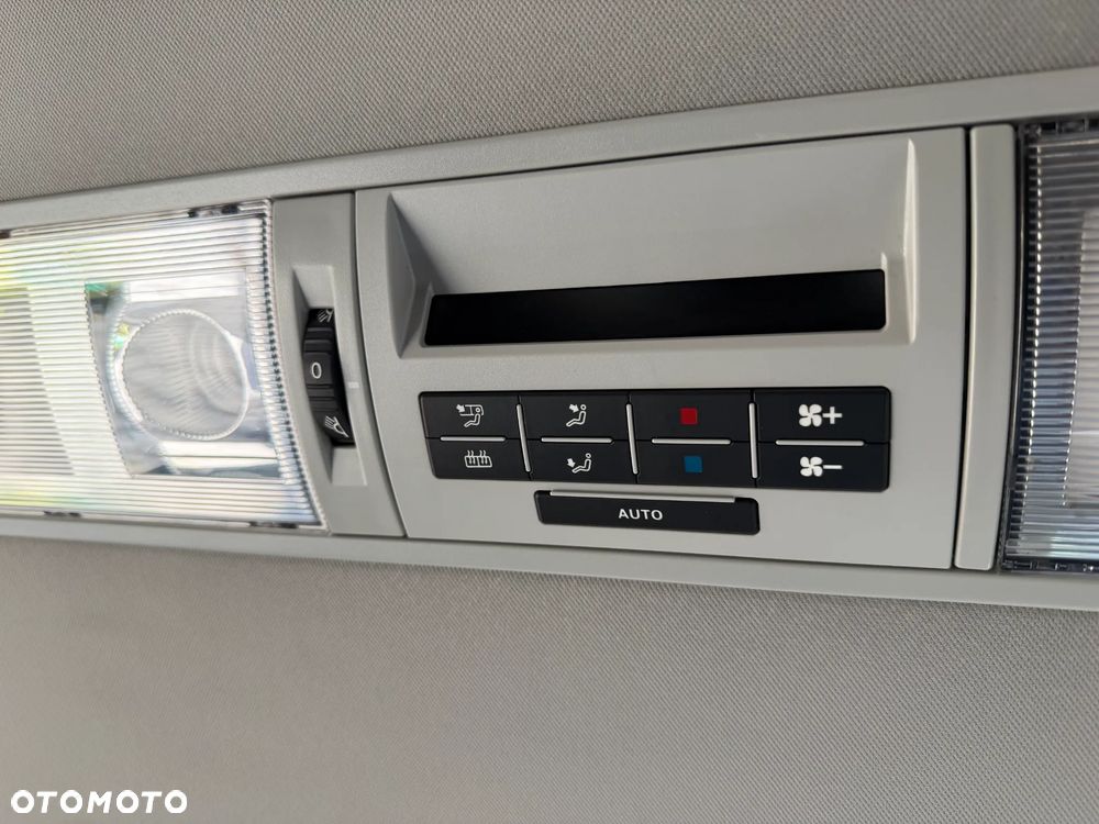 Volkswagen Multivan 2.0 BiTDI L1 Highline 4Motion DSG - 19