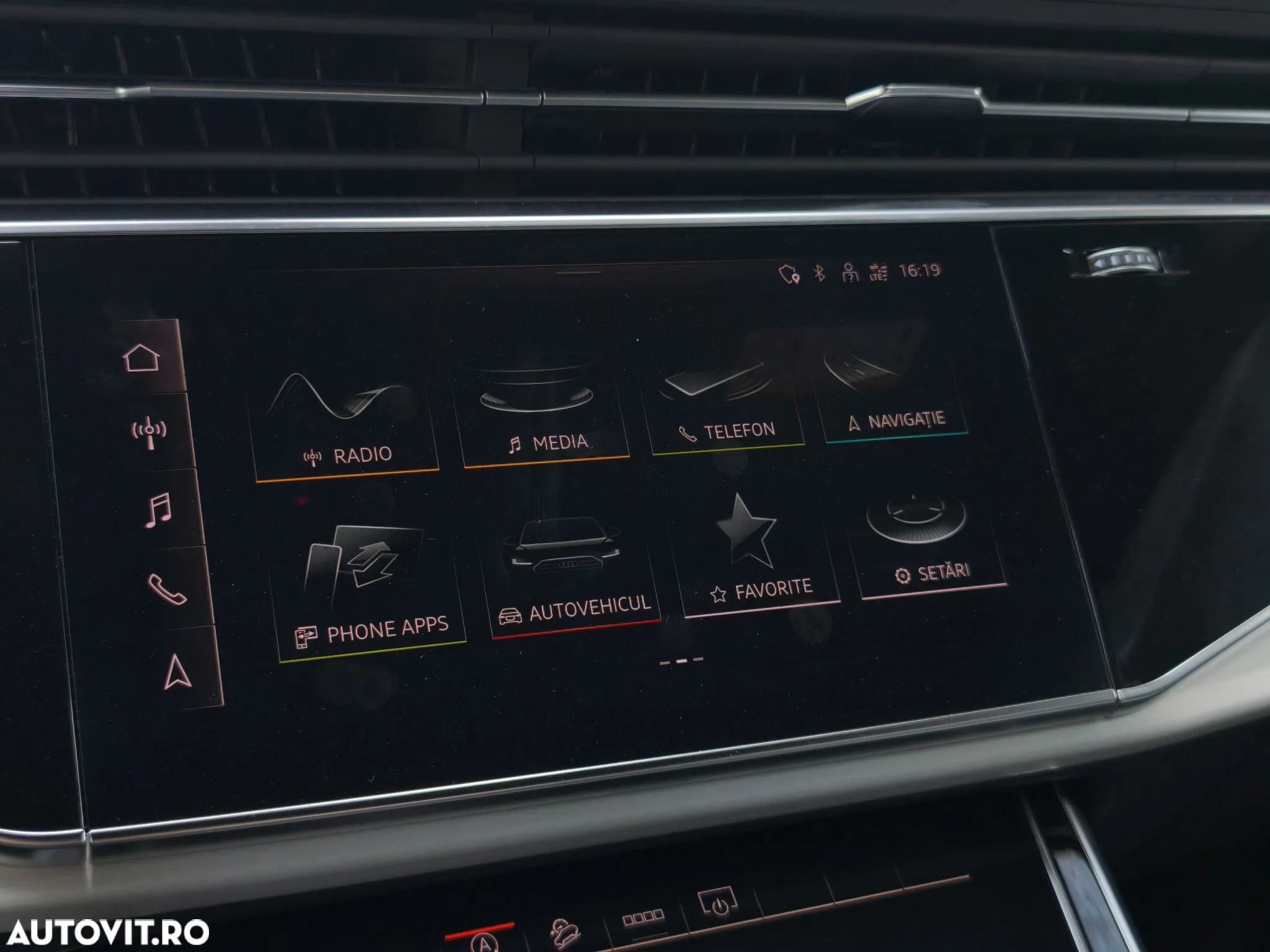 Audi Q8 55 TFSI quattro Tiptronic MHEV - 18