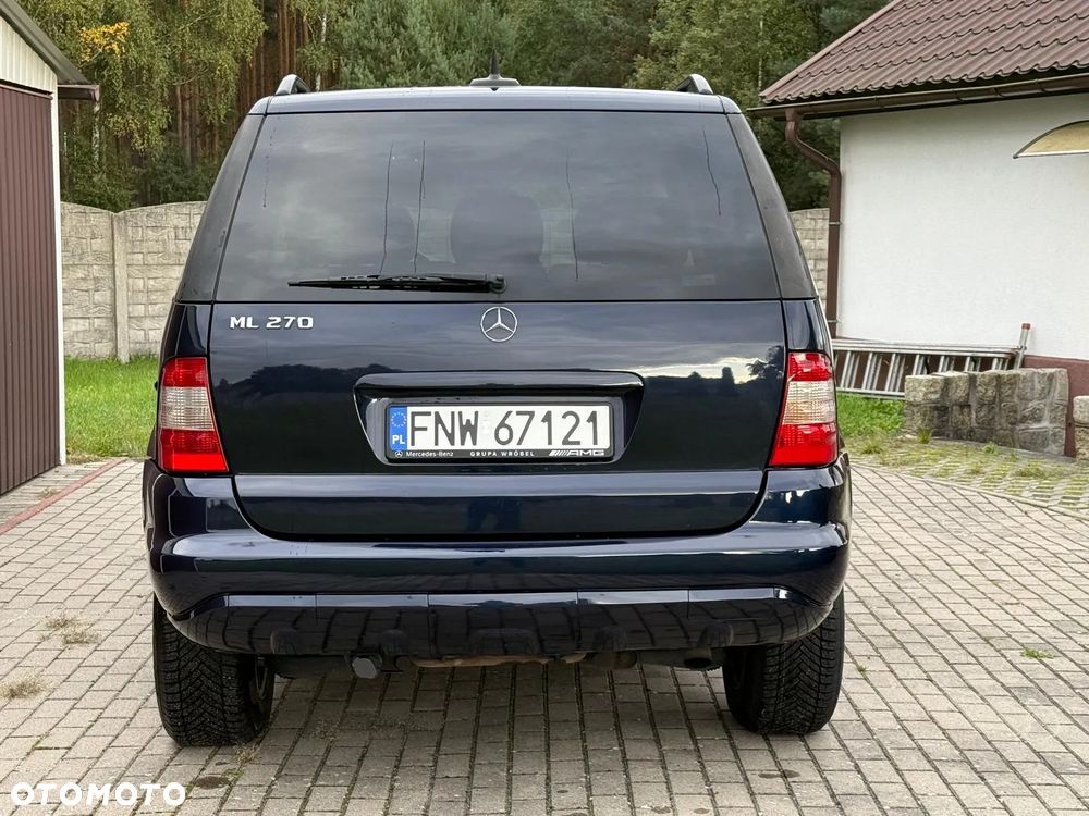 Mercedes-Benz ML - 4