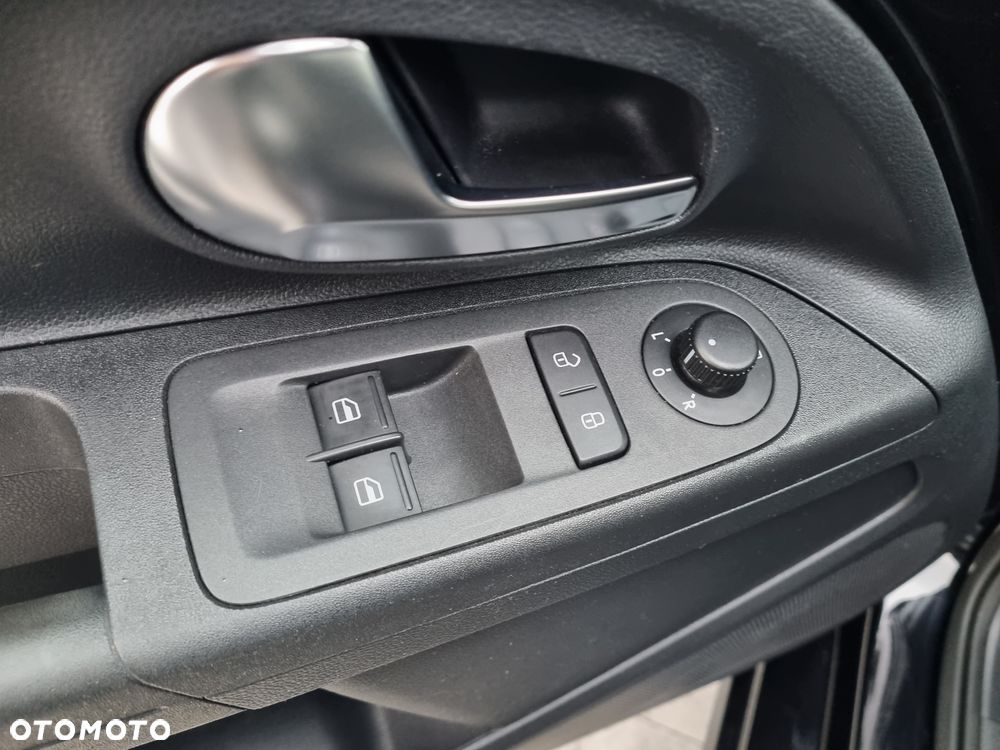 Volkswagen up! ASG move - 17