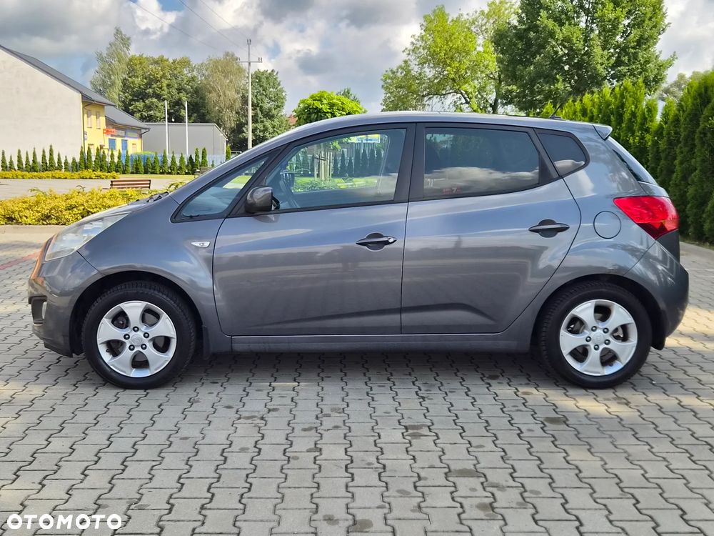 Kia Venga 1.4 L - 5