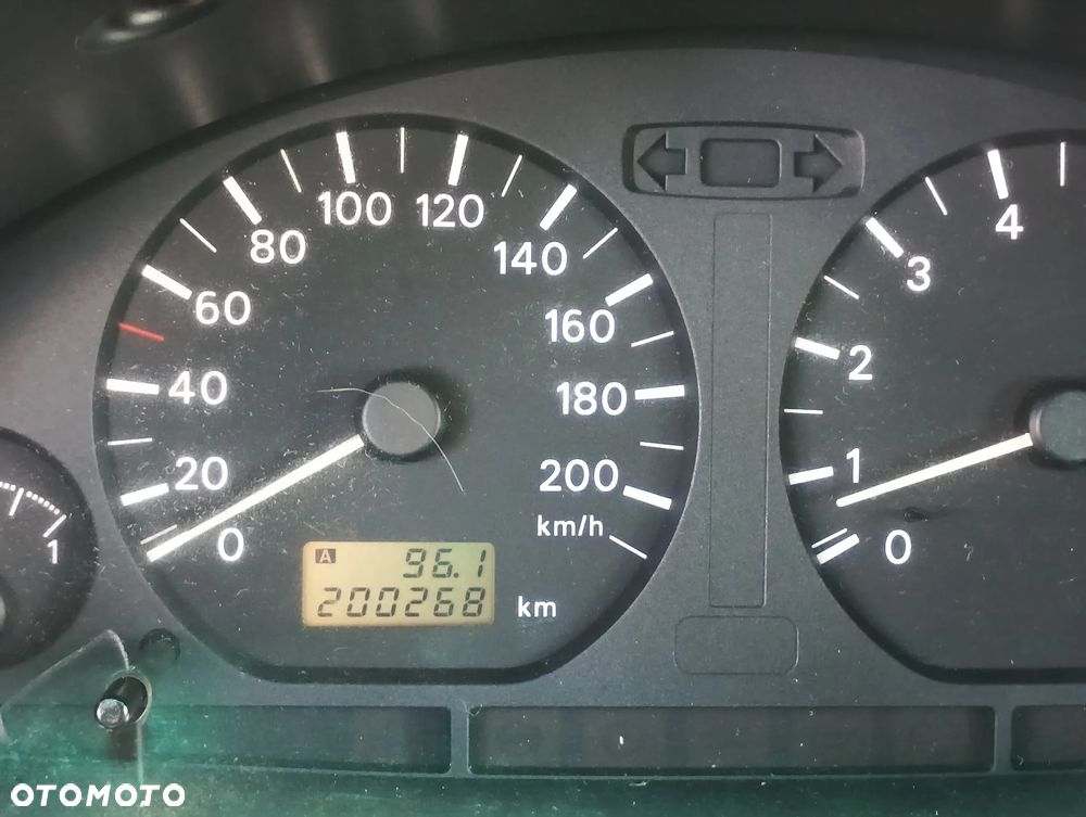 Mitsubishi Space Star 1.6 Avance - 9