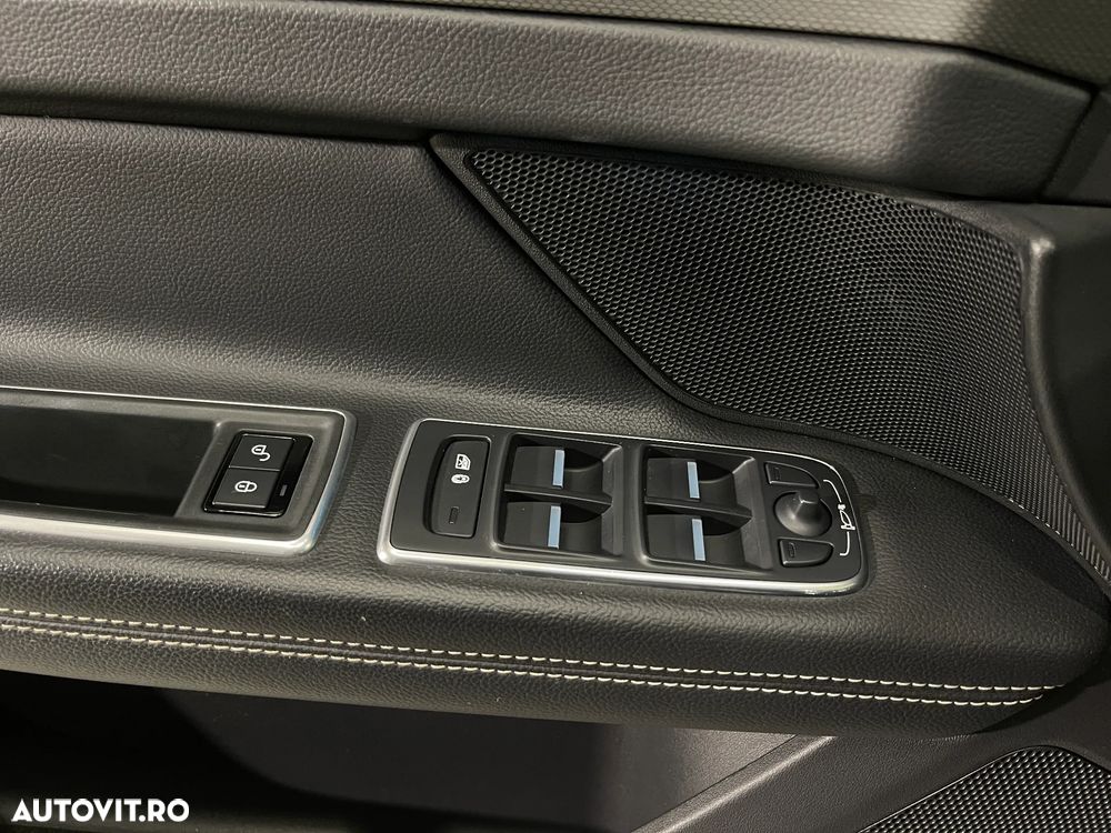 Jaguar XF 20d AWD Aut. Chequered Flag - 21