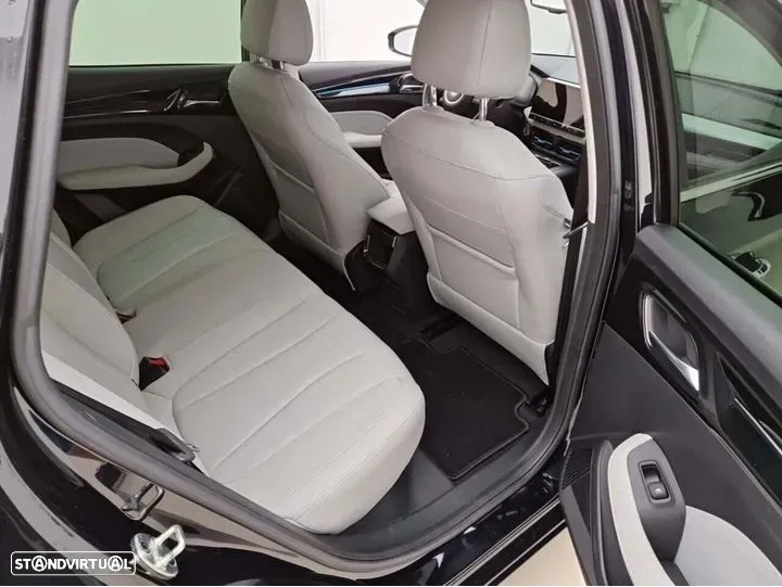 MG MG5 51 kWh Luxury - 28
