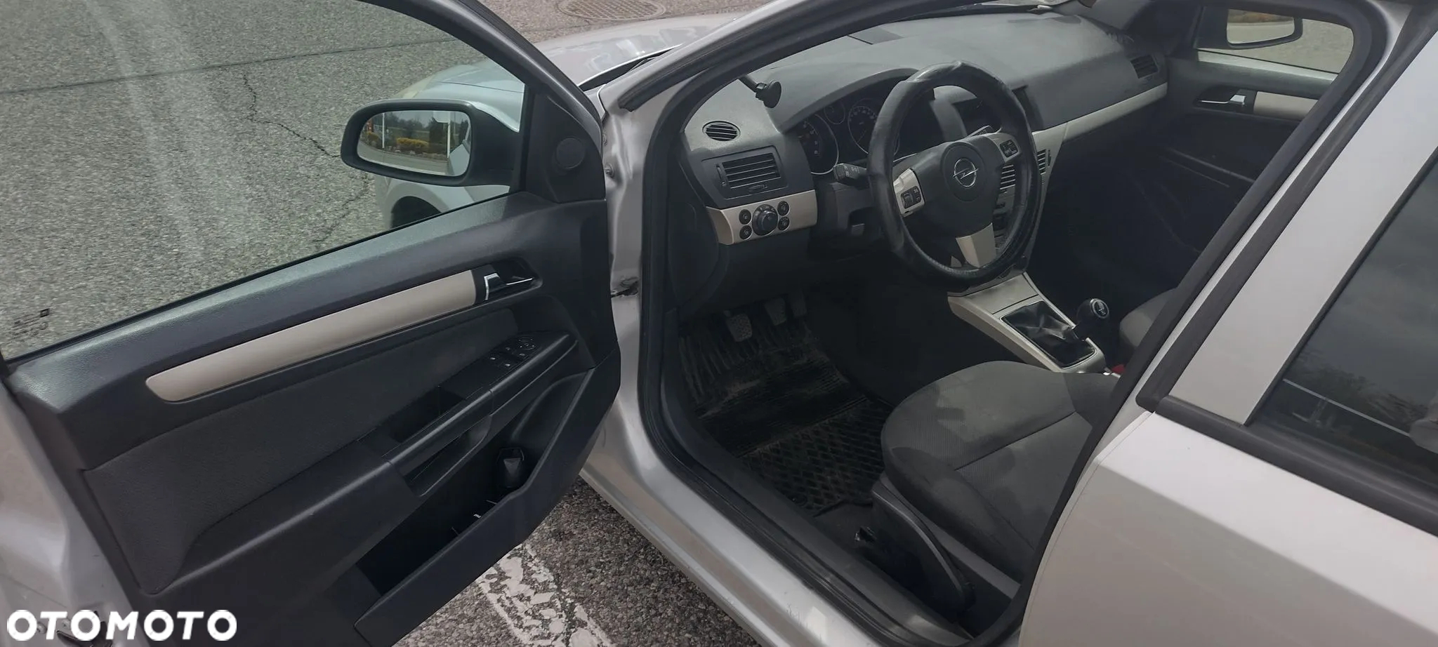 Opel Astra III 1.6 Cosmo - 18