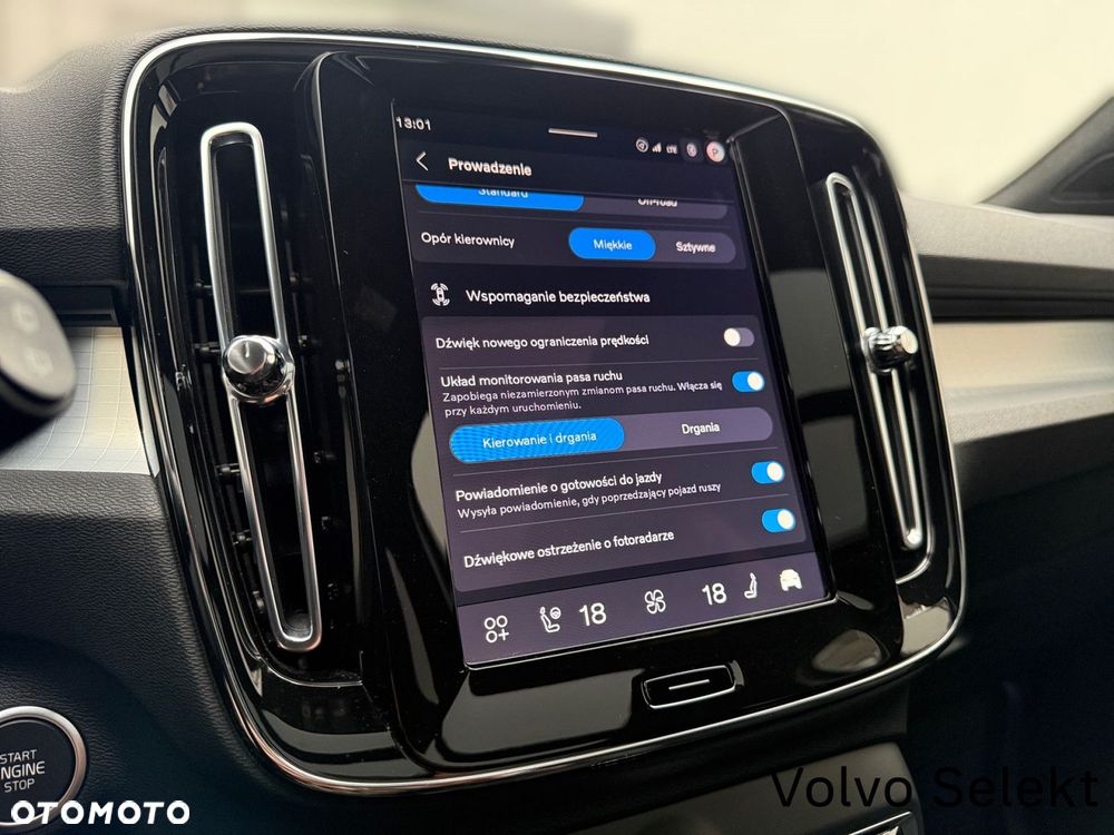 Volvo XC 40 - 27