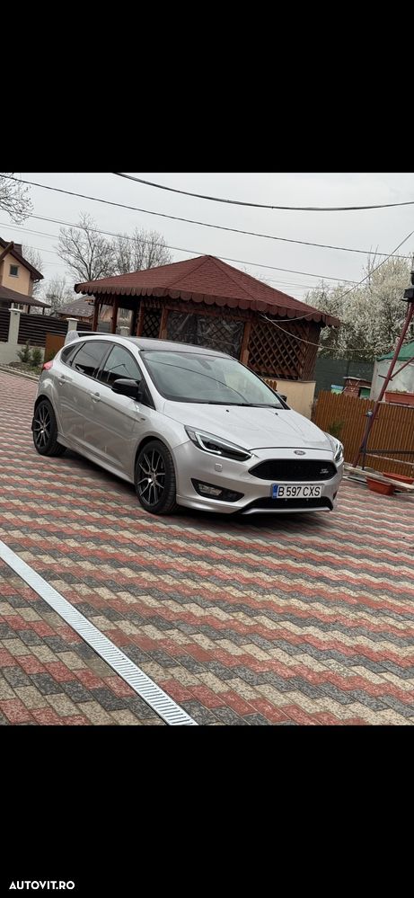 Ford Focus 1.5 TDCi ST-Line - 1