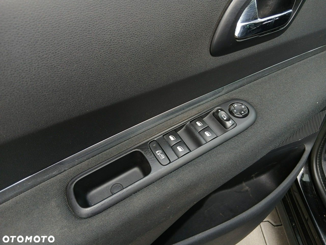 Peugeot 3008 - 13