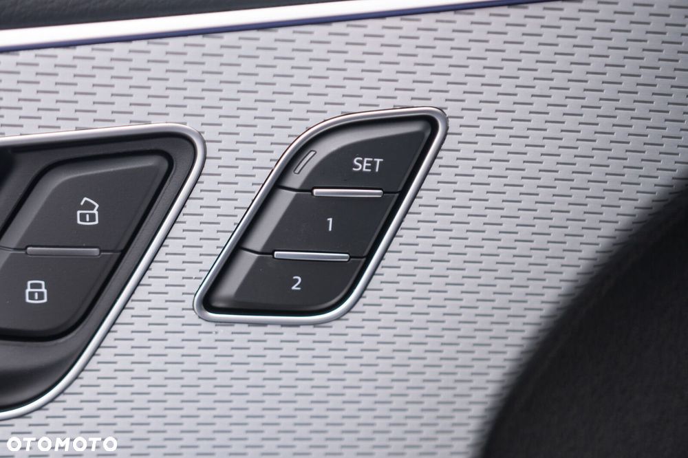 Audi Q8 60 TFSI e PHEV Quattro Tiptronic - 18