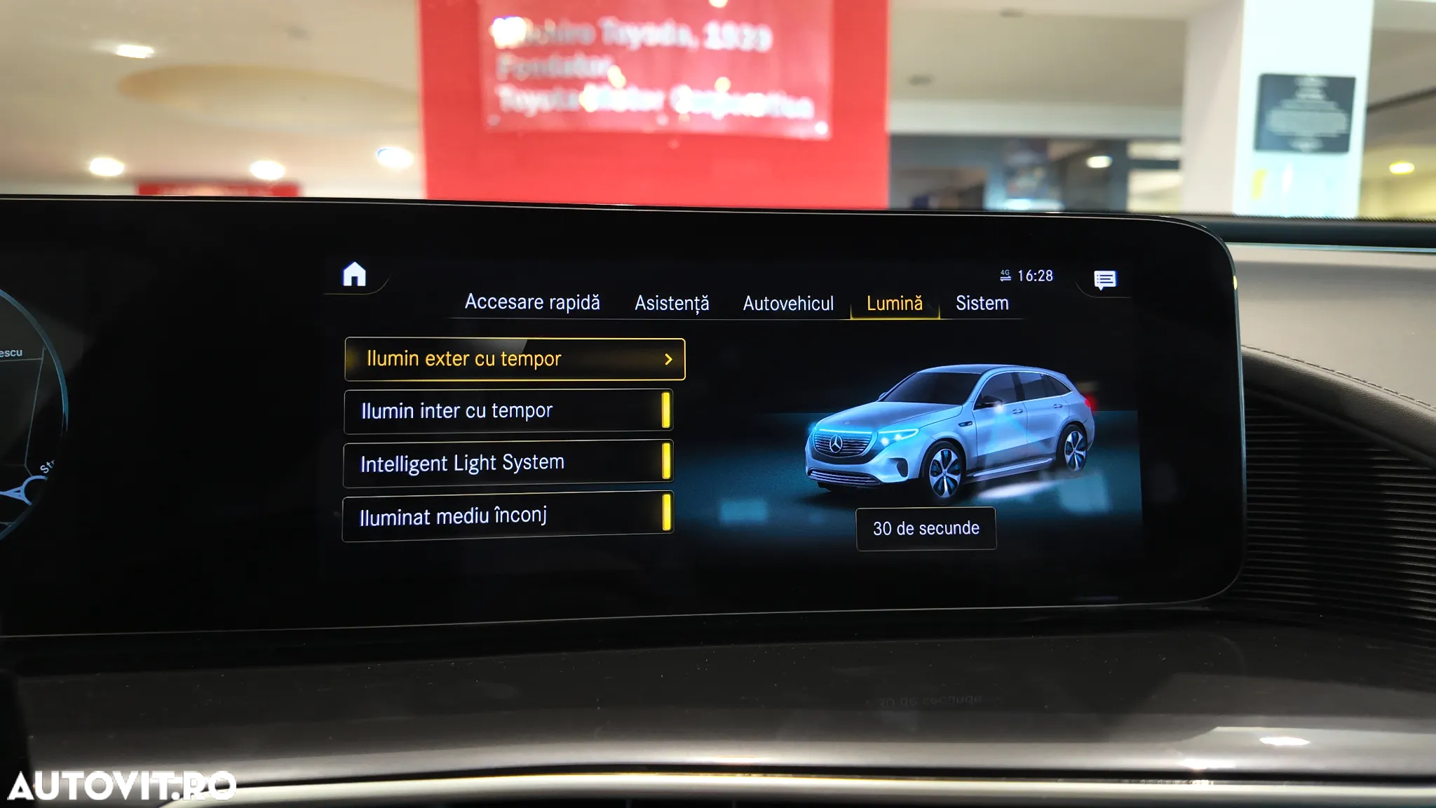 Mercedes-Benz EQC 400 4MATIC - 32