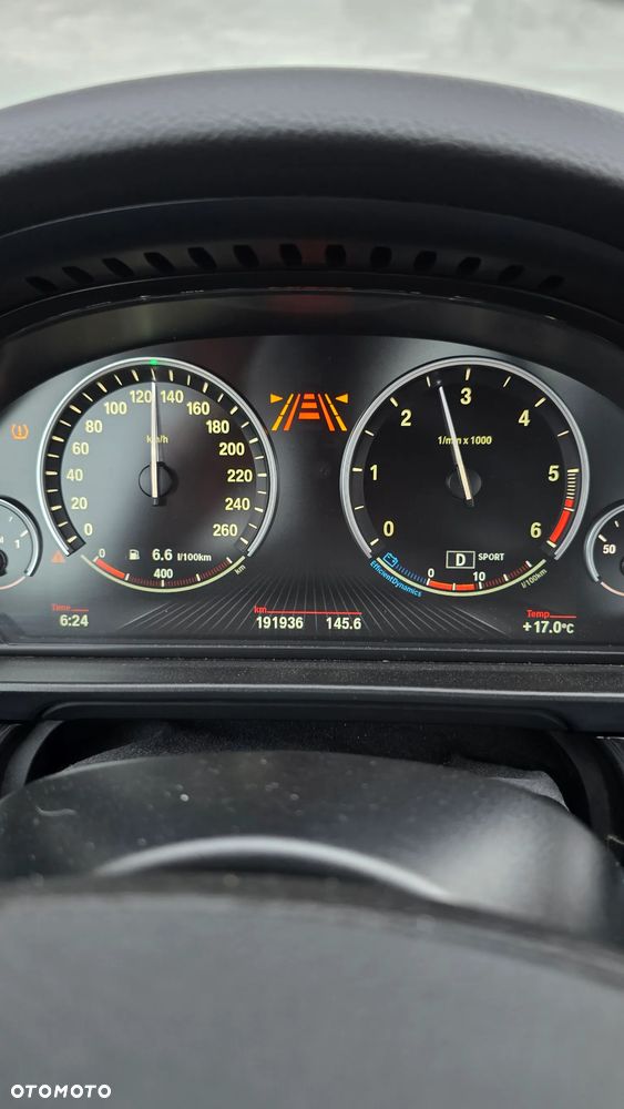 BMW Seria 5 520d - 11