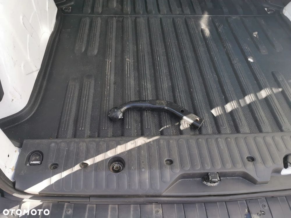 Mercedes-Benz citan - 9