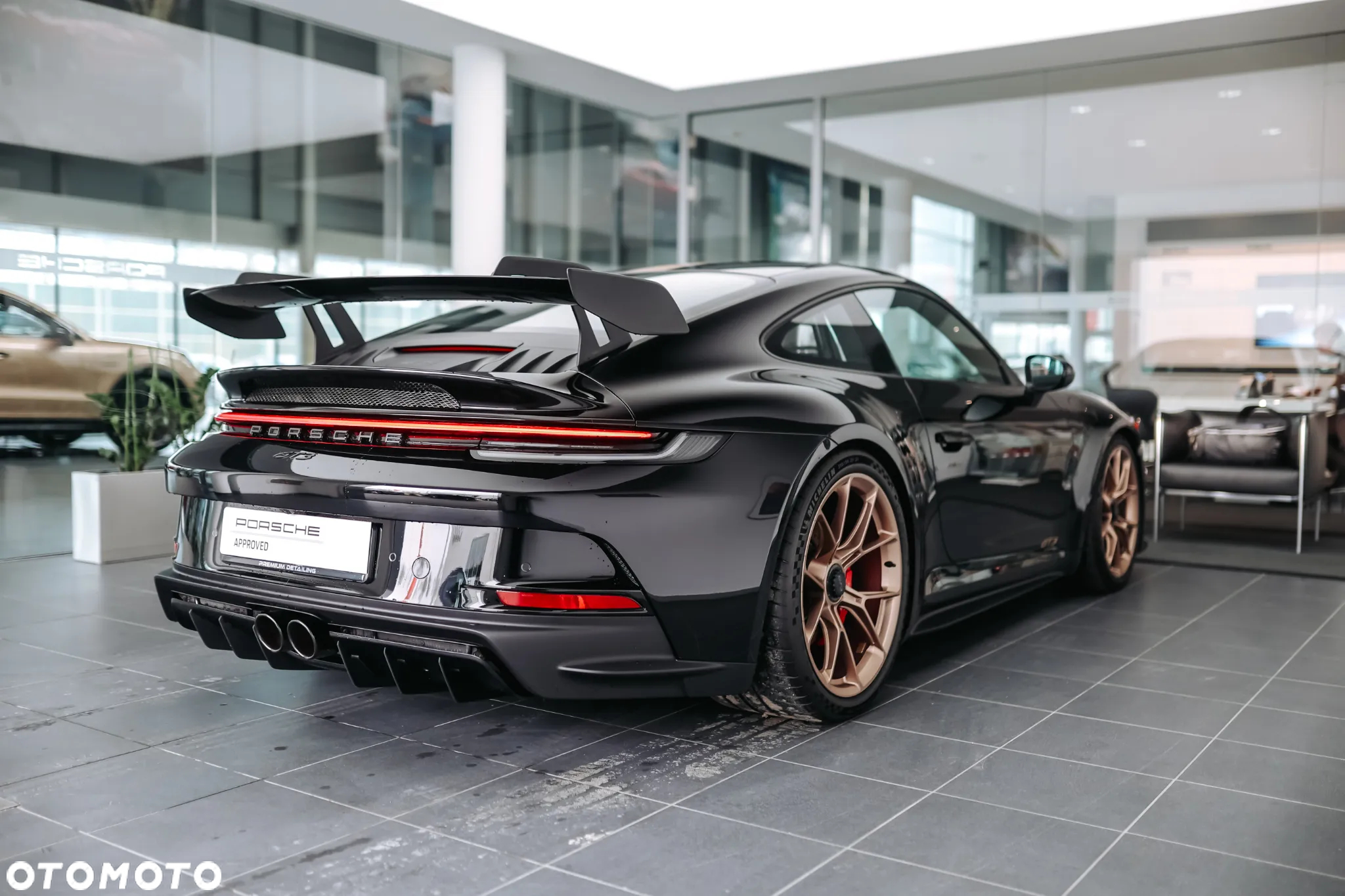 Porsche 911 GT3 - 12