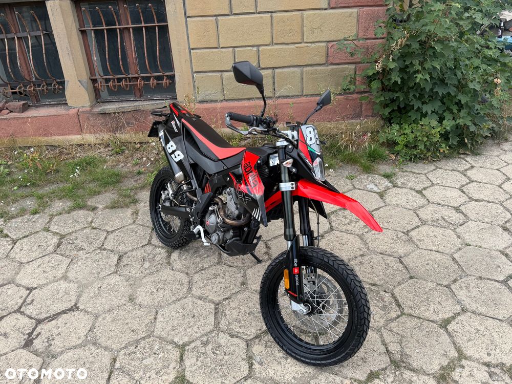 Aprilia SX - 1