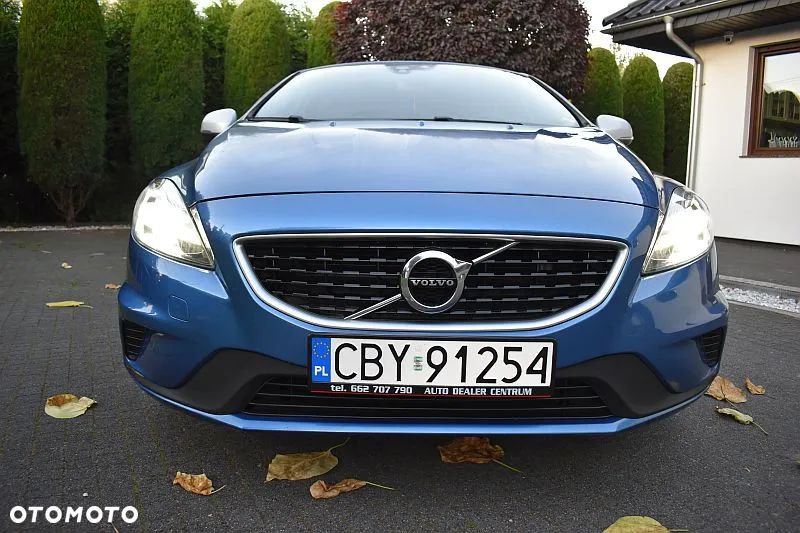 Volvo V40 D3 Drive-E SCR R-Design Momentum - 3