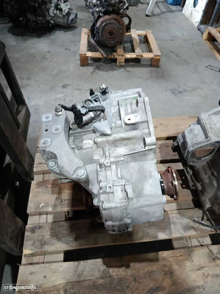 Caixa de velocidades Seat Leon 2.0 TDi REF: KXZ - 3