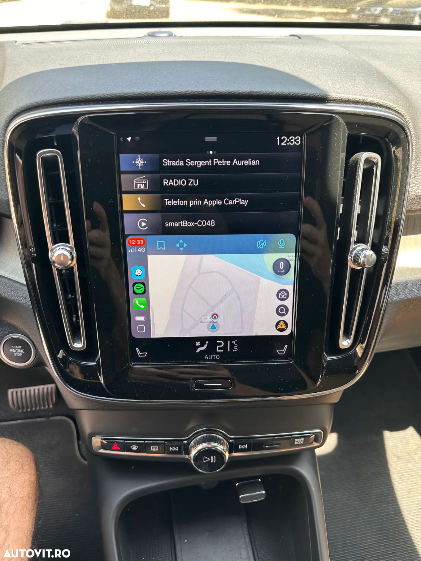 Volvo XC 40 Recharge T5 Twin Engine AT7 Inscription Expression - 2