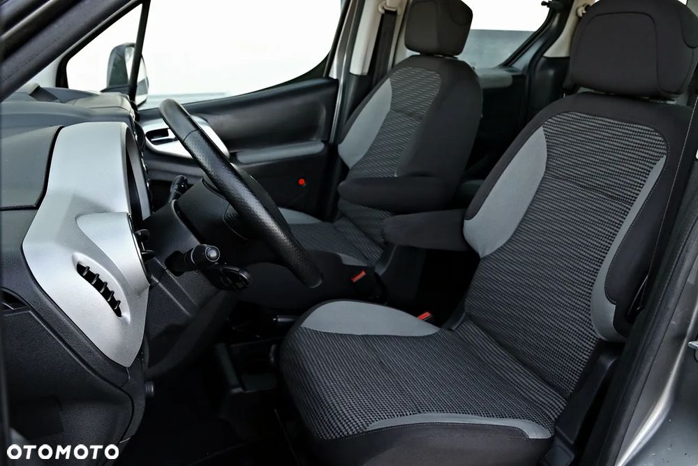 Peugeot Partner - 25