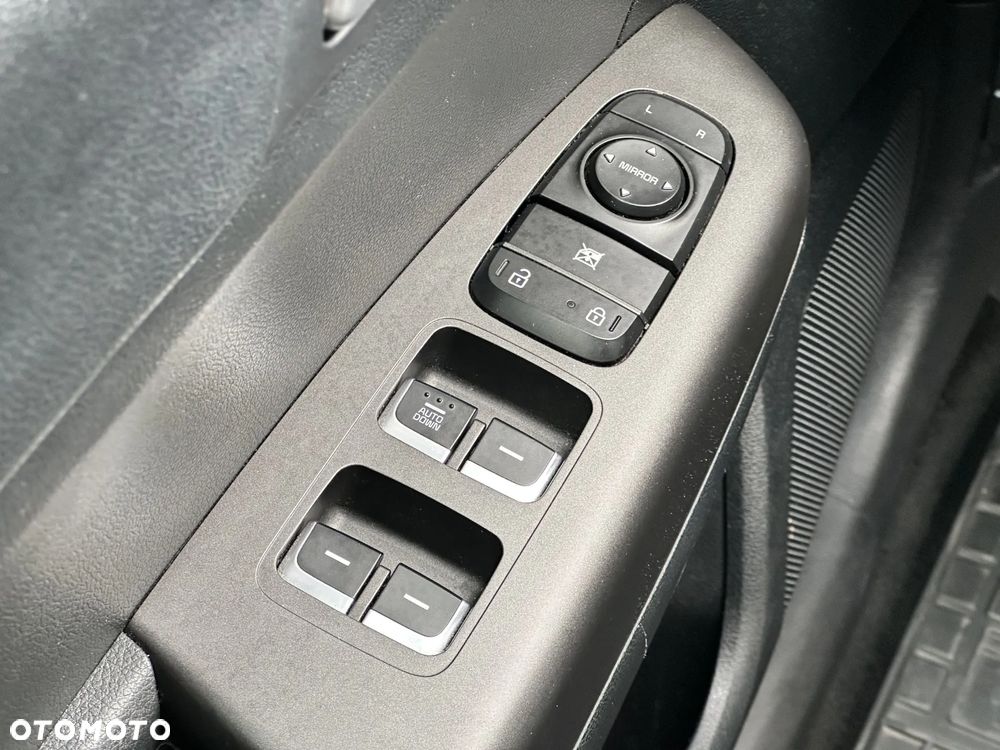 Kia Sportage 1.6 GDI M 2WD - 38