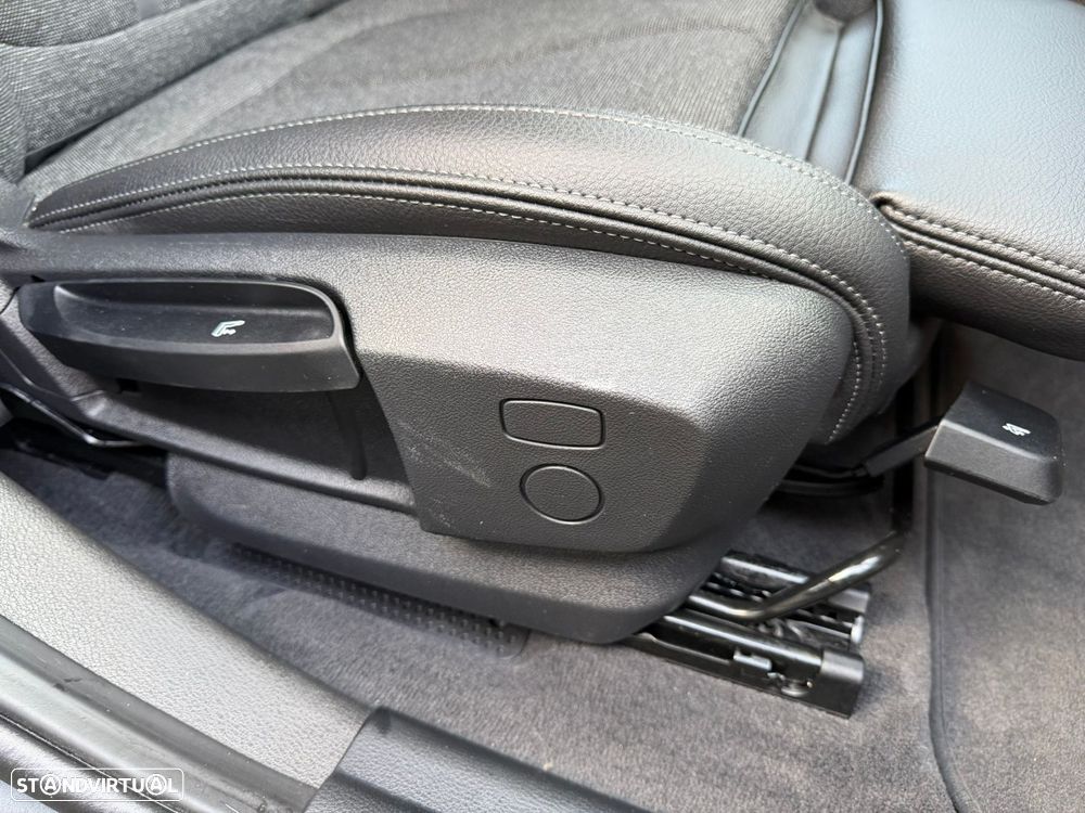 BMW X2 25 e xDrive Pack M - 19