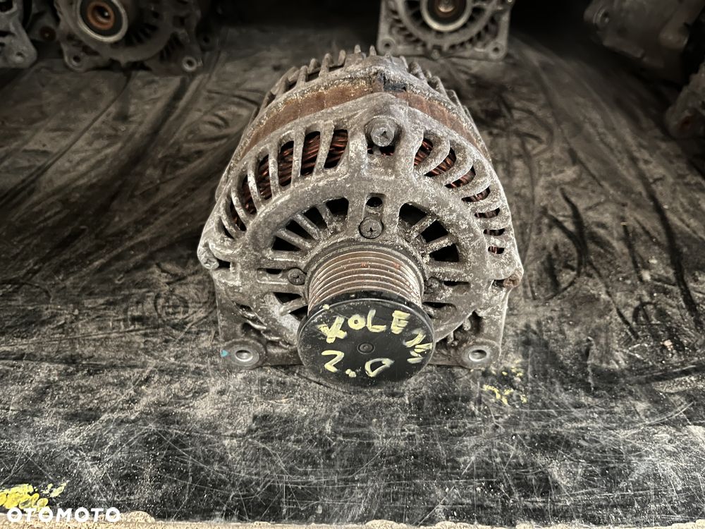 Alternator 2.0 DCI Renault Koleos I 23100JG71B - 2
