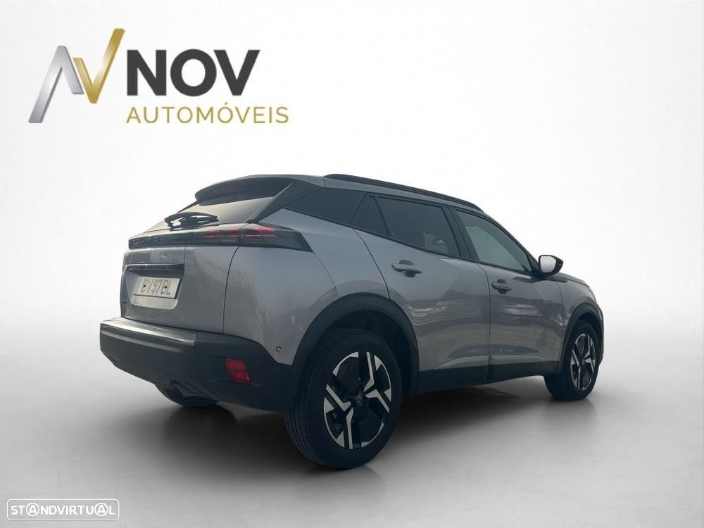 Peugeot 2008 - 4